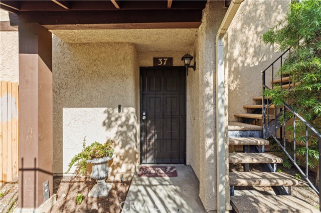 Detail Gallery Image 34 of 54 For 8601 Sunland #37,  Sun Valley,  CA 91352 - 3 Beds | 1/1 Baths