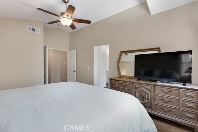 Detail Gallery Image 25 of 53 For 23809 Woodpark Ct, Valencia,  CA 91354 - 4 Beds | 3 Baths