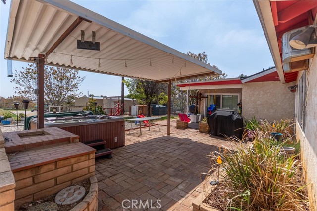 37701 Hesse Road, Cherry Valley CA: https://media.crmls.org/medias/ef0424d5-a92e-4c1c-b92d-d31f929f6811.jpg