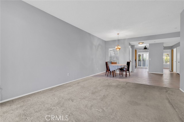 Detail Gallery Image 6 of 32 For 2538 W Macarthur, Unit E, Santa Ana,  CA 92704 - 2 Beds | 2 Baths