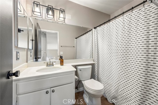 Detail Gallery Image 19 of 31 For 943 Miraflores Dr, Corona,  CA 92882 - 3 Beds | 2/1 Baths