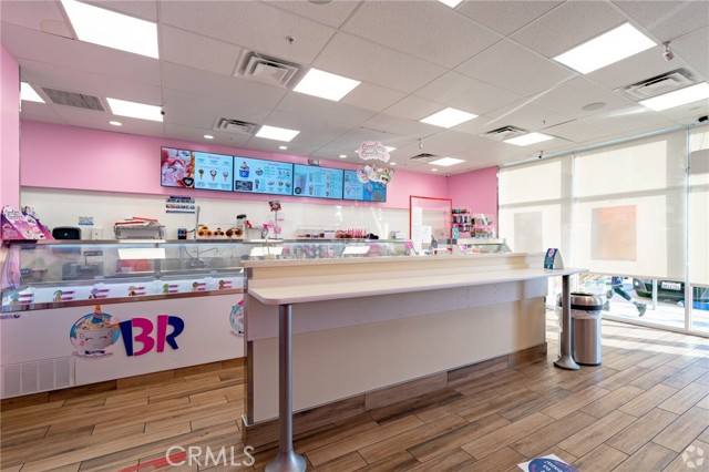 7600 BALBOA Boulevard, Van Nuys (los Angeles), California 91406, ,Commercial Lease,For Rent,7600 BALBOA Boulevard,CRSR24233474