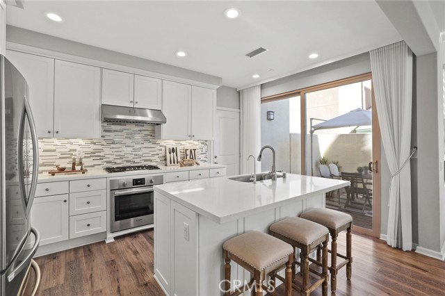 Detail Gallery Image 16 of 66 For 116 Nature Walk, Irvine,  CA 92618 - 3 Beds | 3/1 Baths