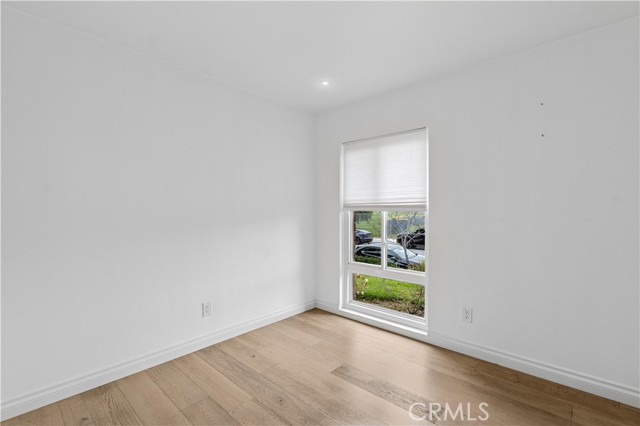 Detail Gallery Image 13 of 18 For 2010 Barranca, Newport Beach,  CA 92660 - 3 Beds | 2 Baths