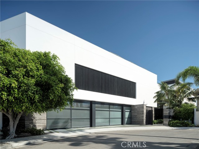 3 The Point, Coronado CA: https://media.crmls.org/medias/ef078859-e4bd-4358-826e-0dd8c7047229.jpg