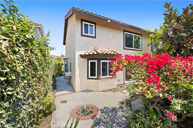 24242 Briones Drive, Laguna Niguel CA: https://media.crmls.org/medias/ef08df5f-cf01-495f-9529-e5516e70042a.jpg