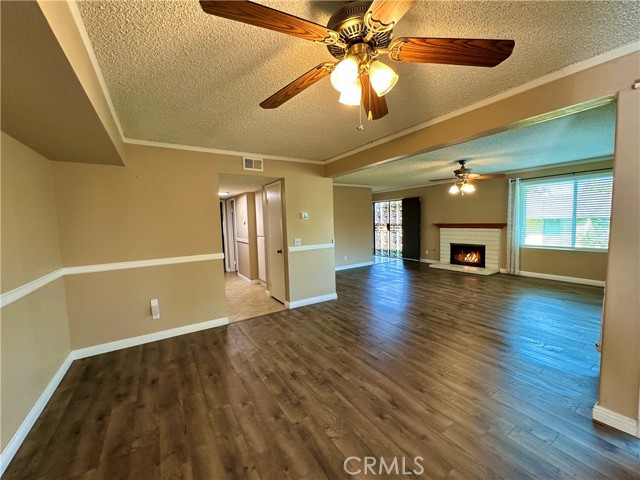 Detail Gallery Image 16 of 52 For 416 E Thornton Ave, Hemet,  CA 92543 - 2 Beds | 2 Baths