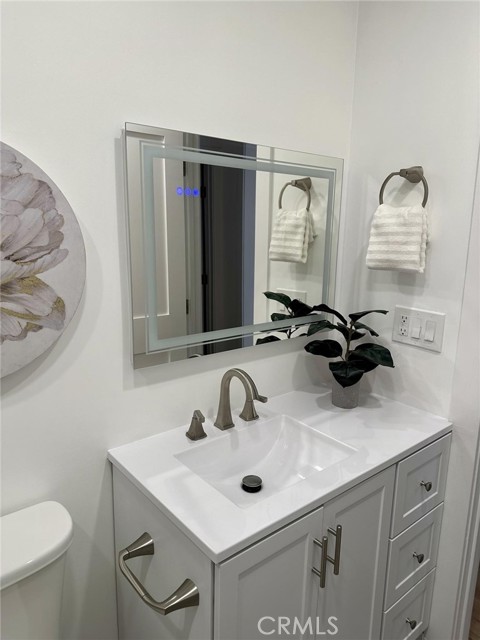 Detail Gallery Image 10 of 21 For 1080 Driftwood Cir, Placentia,  CA 92870 - 2 Beds | 1 Baths