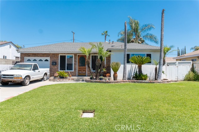 Detail Gallery Image 1 of 14 For 4036 N Foxdale Ave, Covina,  CA 91722 - 3 Beds | 2 Baths