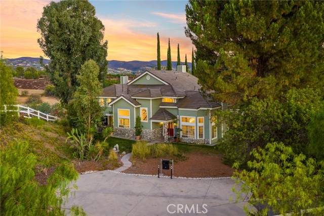 Detail Gallery Image 10 of 75 For 36350 Calle Poco, Temecula,  CA 92592 - 6 Beds | 5/1 Baths