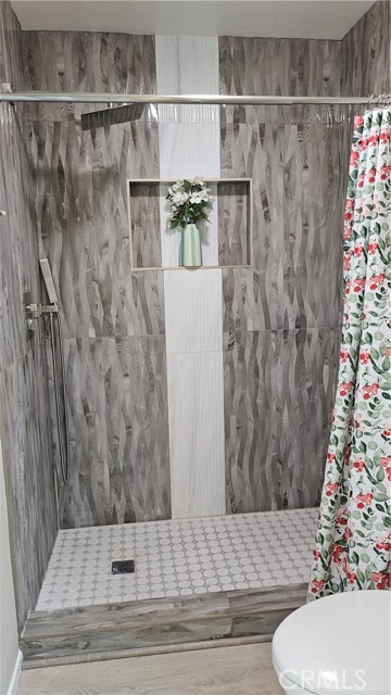 Detail Gallery Image 37 of 44 For 17912 Gridley Rd, Artesia,  CA 90701 - 4 Beds | 3 Baths