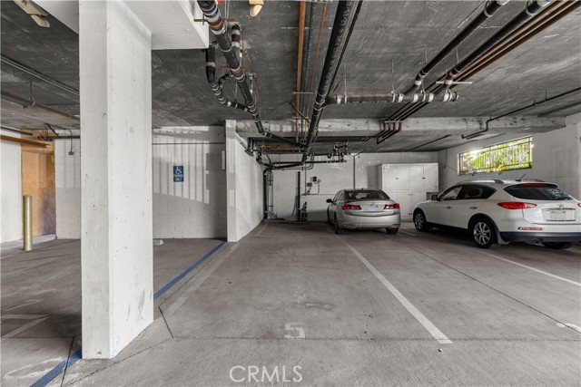 Detail Gallery Image 56 of 61 For 11504 Moorpark St #103,  Studio City,  CA 91602 - 3 Beds | 2/1 Baths