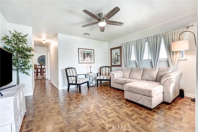 Detail Gallery Image 6 of 35 For 3010 Boulder, Los Angeles,  CA 90063 - 3 Beds | 2 Baths