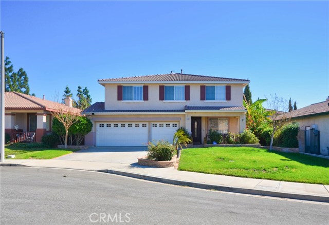 5721 Hacienda Court, Fontana, CA 92336