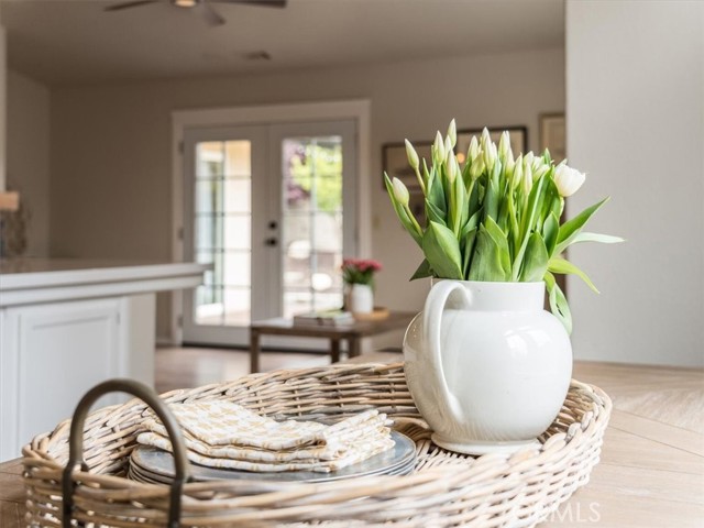 35 Aurora Way, Templeton CA: https://media.crmls.org/medias/ef102f1a-1826-41f5-a271-2b9e05128b14.jpg