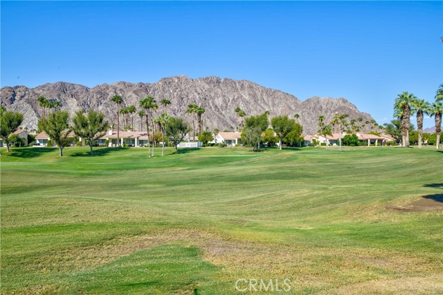 Detail Gallery Image 2 of 36 For 54829 Oakhill, La Quinta,  CA 92253 - 3 Beds | 3 Baths