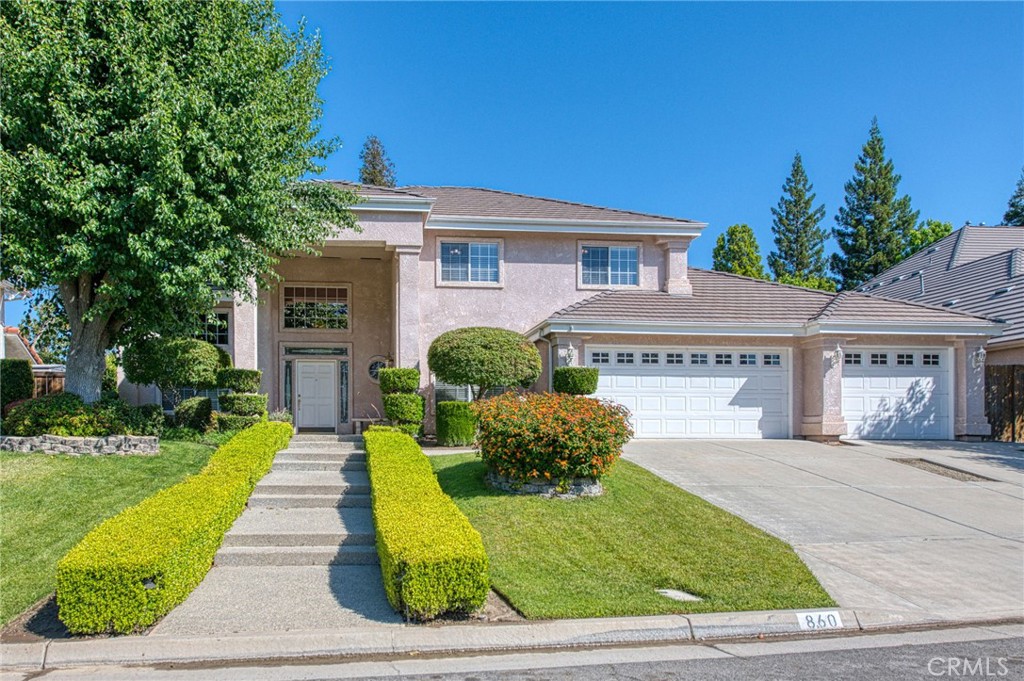 860 E Dartmouth
