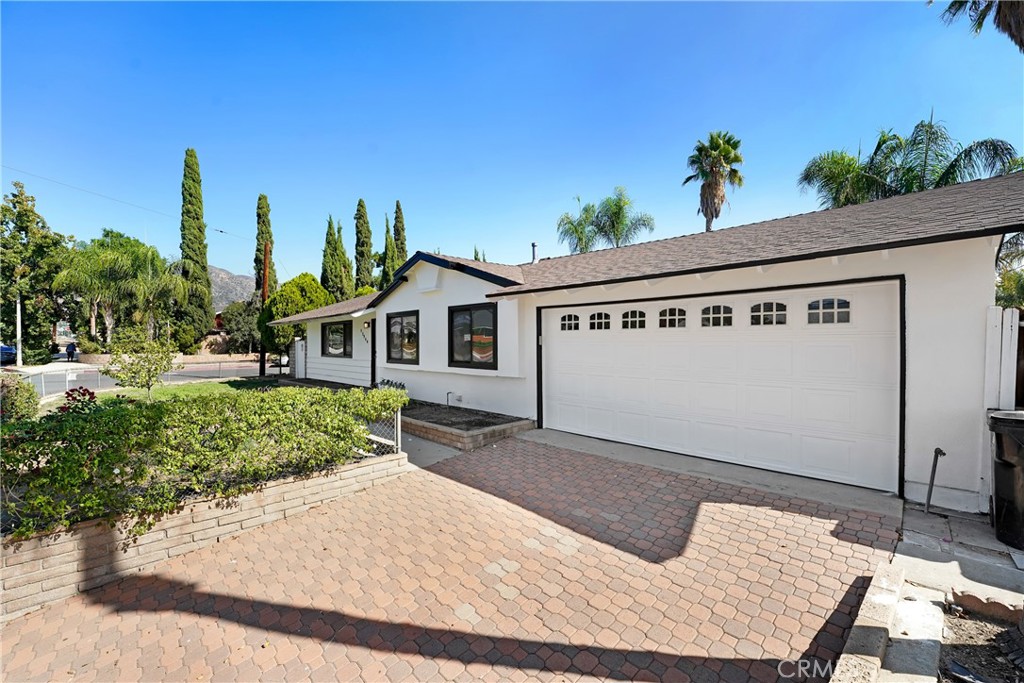 12940 Harding Street