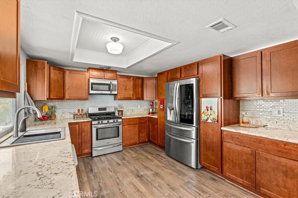 MLS #OC25158307 img 10