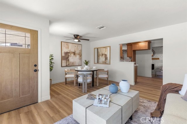 Detail Gallery Image 4 of 32 For 11819 Summer Ave, Norwalk,  CA 90650 - 3 Beds | 2 Baths