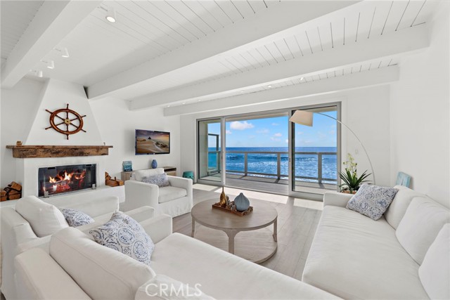 Detail Gallery Image 1 of 67 For 11770 Pacific Coast #N,  Malibu,  CA 90265 - 3 Beds | 3/1 Baths