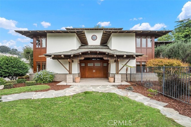 Detail Gallery Image 2 of 35 For 2540 Crow Foot Ln, Diamond Bar,  CA 91765 - 4 Beds | 5 Baths