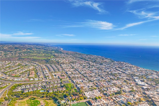 Detail Gallery Image 5 of 32 For 2546 Bungalow, Corona Del Mar,  CA 92625 - 3 Beds | 2/1 Baths