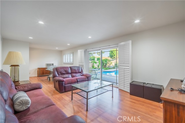 14436 Shadybend Drive, Hacienda Heights CA: https://media.crmls.org/medias/ef142de0-3905-4663-a6db-a30fa235bc4a.jpg