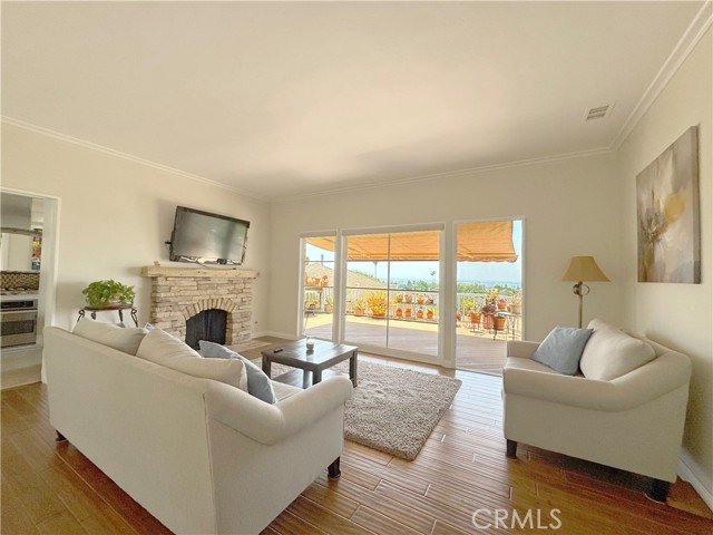 5643 Panorama Drive, Whittier CA: https://media.crmls.org/medias/ef14306f-dfa1-4b22-9e50-435bffb64d94.jpg