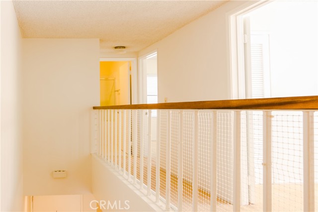 Detail Gallery Image 8 of 16 For 9906 Owensmouth Ave #7,  Chatsworth,  CA 91311 - 3 Beds | 2/1 Baths