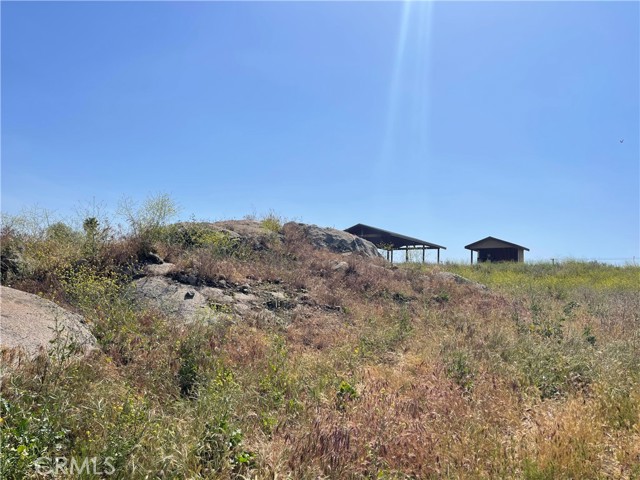 Detail Gallery Image 14 of 16 For 22285 Old Elsinore Rd, Perris,  CA 92570 - – Beds | – Baths