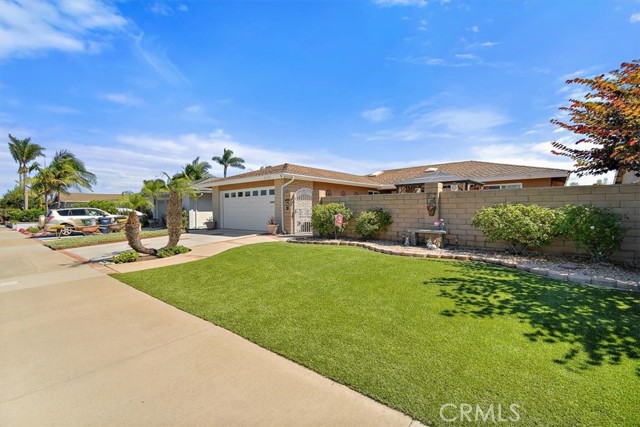 Image 3 for 21292 Breton Ln, Huntington Beach, CA 92646