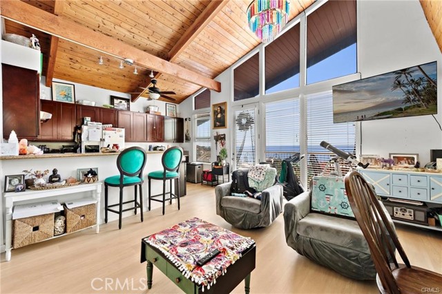 252 Avenida Lobeiro, San Clemente CA: https://media.crmls.org/medias/ef17f6f2-a5cd-4add-b9ec-3ccae9cd50e7.jpg