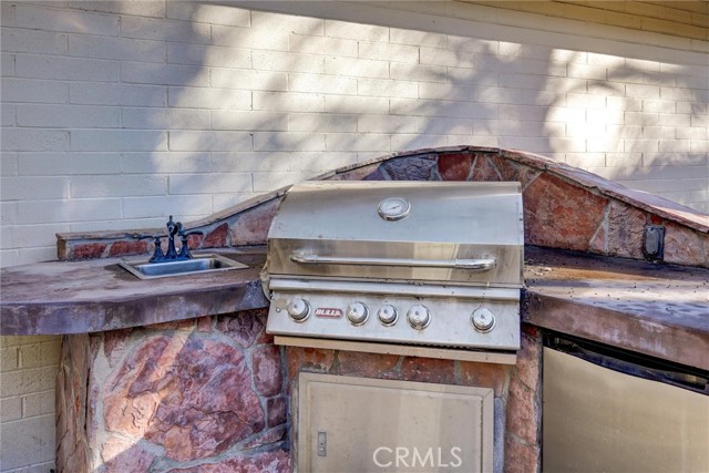Detail Gallery Image 30 of 45 For 2428 Hutchison St, Vista,  CA 92084 - 3 Beds | 2/1 Baths