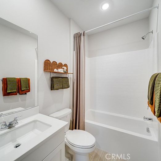 Detail Gallery Image 8 of 21 For 8495 Gabrielino Ct, Rancho Cucamonga,  CA 91730 - 3 Beds | 3 Baths