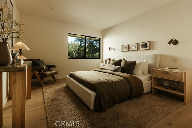 Detail Gallery Image 16 of 37 For 5557 Franrivers Ave, Woodland Hills,  CA 91367 - 4 Beds | 2/1 Baths