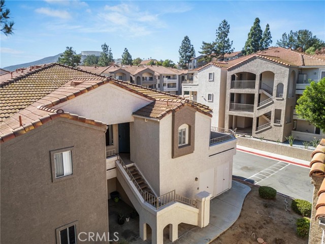 Front Image Thumbnail for CROC25250051