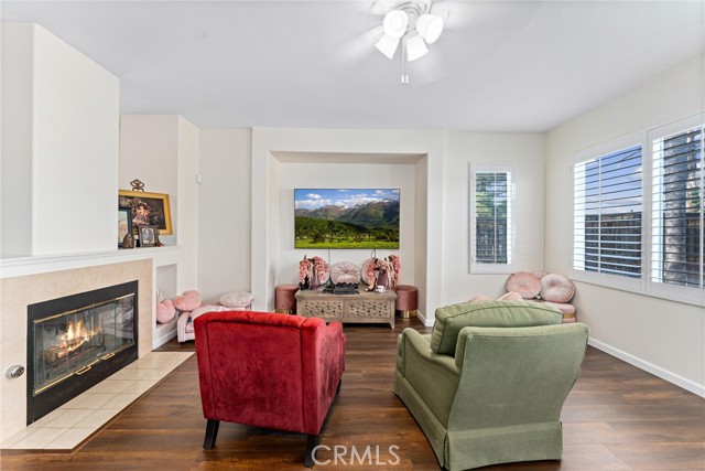 Image 8 of 40 For 28880 Avalon Avenue