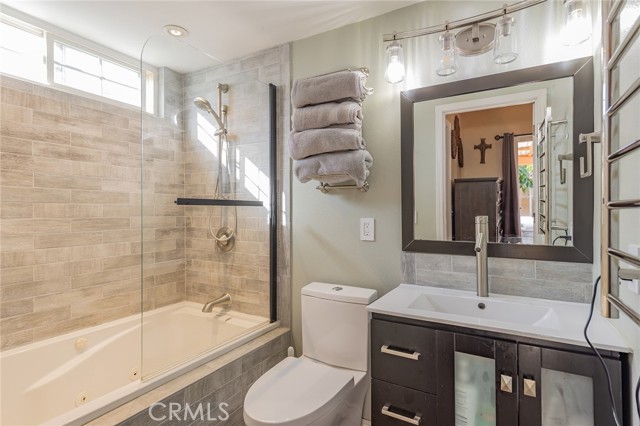 Detail Gallery Image 29 of 36 For 1682 Darnell Ct, Camarillo,  CA 93010 - 3 Beds | 2 Baths