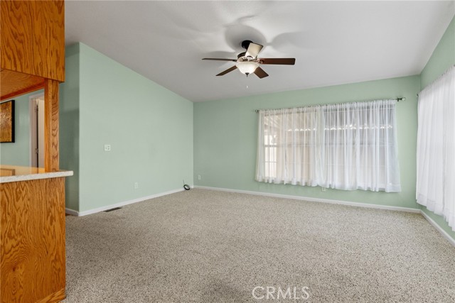 Detail Gallery Image 10 of 26 For 1675 Manzanita Ave #101,  Chico,  CA 95926 - 3 Beds | 2 Baths