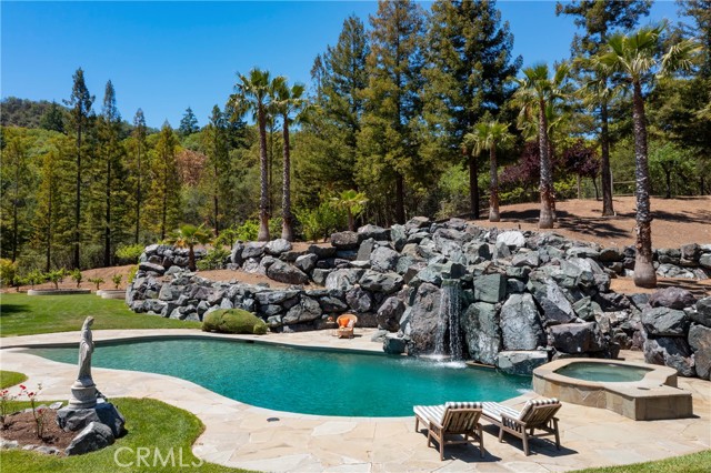 Detail Gallery Image 33 of 75 For 5400 Mill Creek Rd, –,  CA 95481 - 4 Beds | 4 Baths