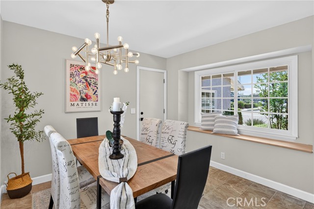 Detail Gallery Image 15 of 59 For 2225 E Grove Ave, Orange,  CA 92867 - 4 Beds | 3 Baths