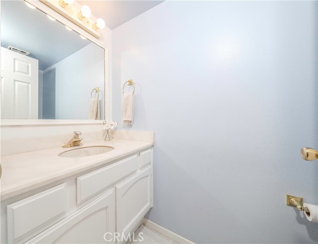 Detail Gallery Image 13 of 32 For 658 S Webster Ave #5,  Anaheim,  CA 92804 - 2 Beds | 1/1 Baths