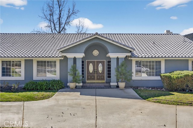 Detail Gallery Image 3 of 56 For 37321 Ironwood Dr, Yucaipa,  CA 92399 - 4 Beds | 3/1 Baths