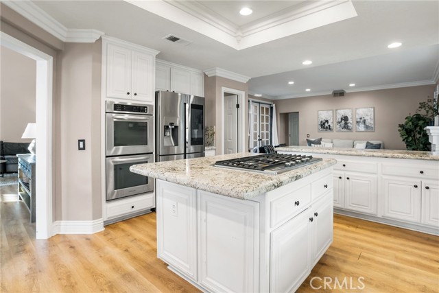 Detail Gallery Image 10 of 57 For 8142 E Hillsdale Dr, Orange,  CA 92869 - 4 Beds | 2/1 Baths