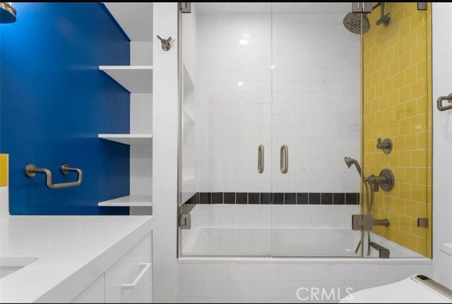 1127 10th Street, Santa Monica CA: https://media.crmls.org/medias/ef1e6eba-2955-497a-90cc-1ce0ba546f45.jpg