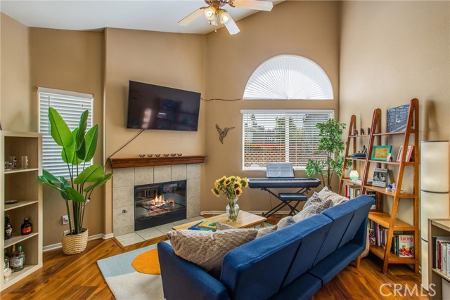 Detail Gallery Image 5 of 28 For 1555 Orange Ave #1202,  Redlands,  CA 92373 - 3 Beds | 2/1 Baths