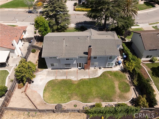 4565 Lamplighter Lane, Santa Maria CA: https://media.crmls.org/medias/ef203e92-f170-40e0-92ca-f4664d1e2a96.jpg