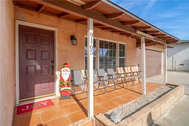 Detail Gallery Image 6 of 55 For 9165 Jeffrey Pl, Jurupa Valley,  CA 92509 - 4 Beds | 2 Baths