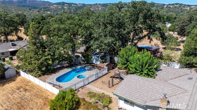 7990 San Gabriel Road, Atascadero CA: https://media.crmls.org/medias/ef20c354-3435-46c8-a107-e8d014d26eb1.jpg